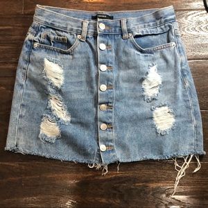 Forever 21 Size Medium Distressed Denim Mini Skirt